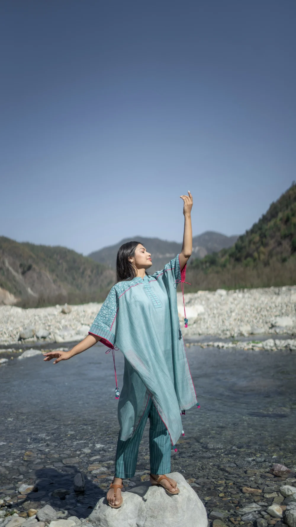 Aasmani Easy Fit Block-printed Kurta Set