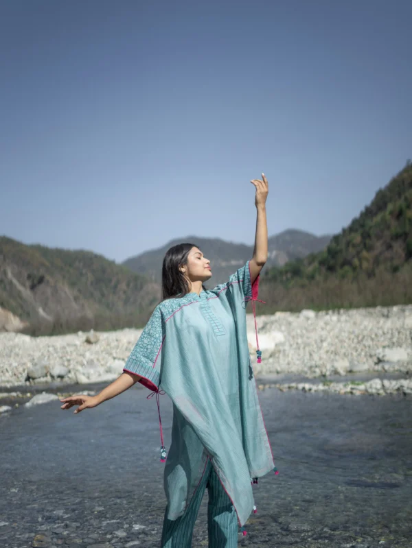 Aasmani Easy Fit Block-printed Kurta Set