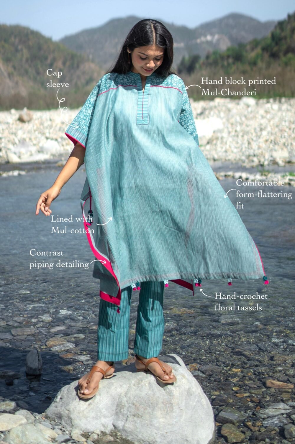 Aasmani Easy Fit Kurta - Image 3