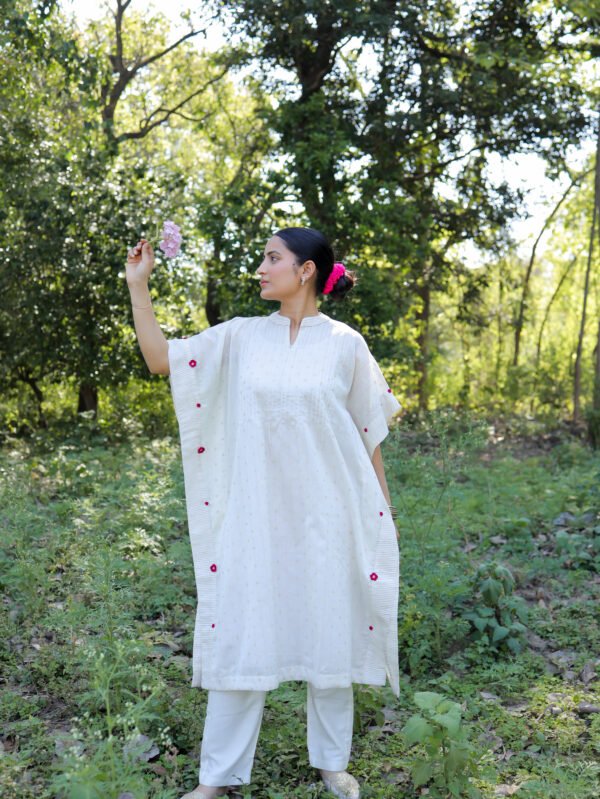 Ismat Pintuck Kaftan