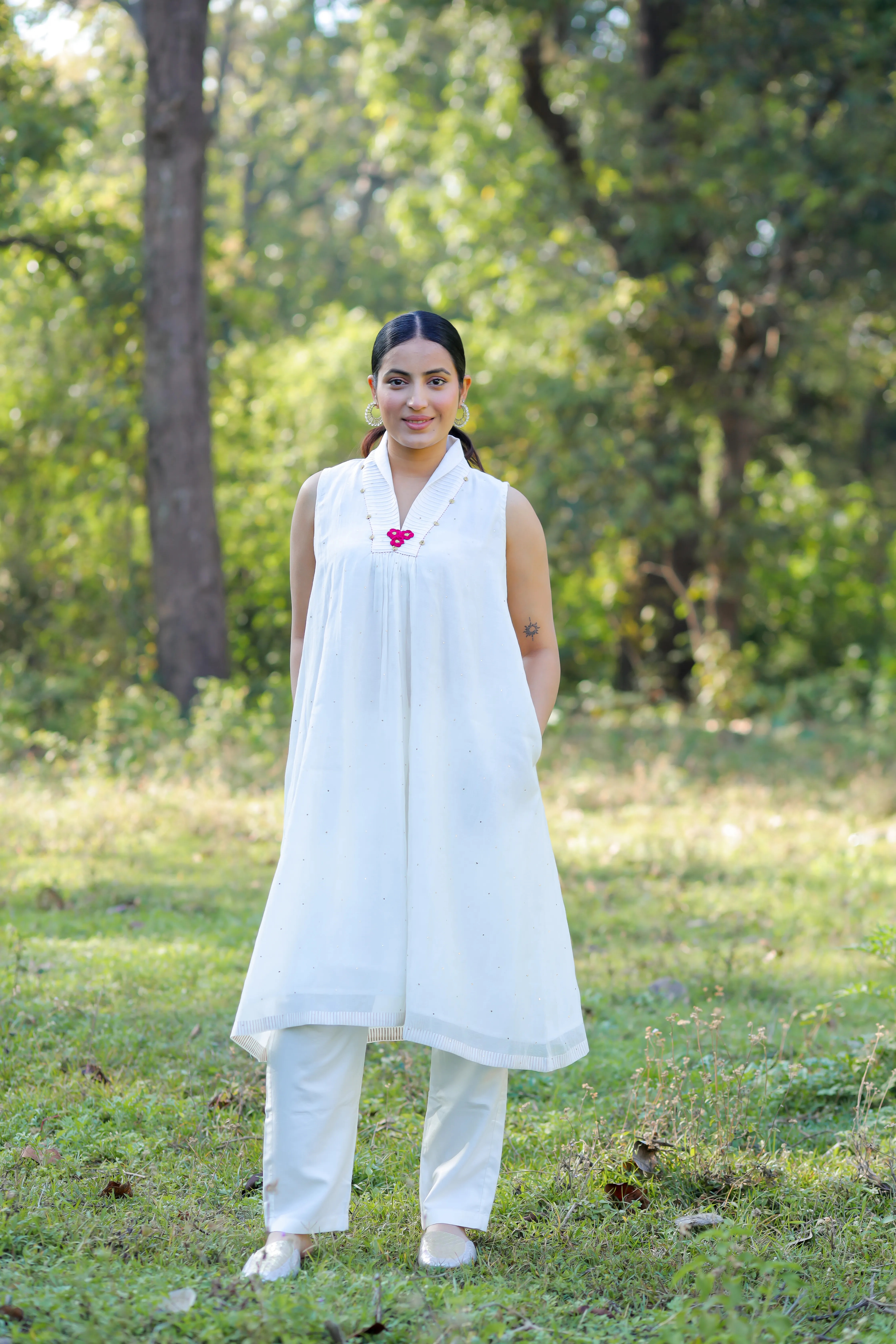 Ismat Flared Mukaish Kurta - Image 4