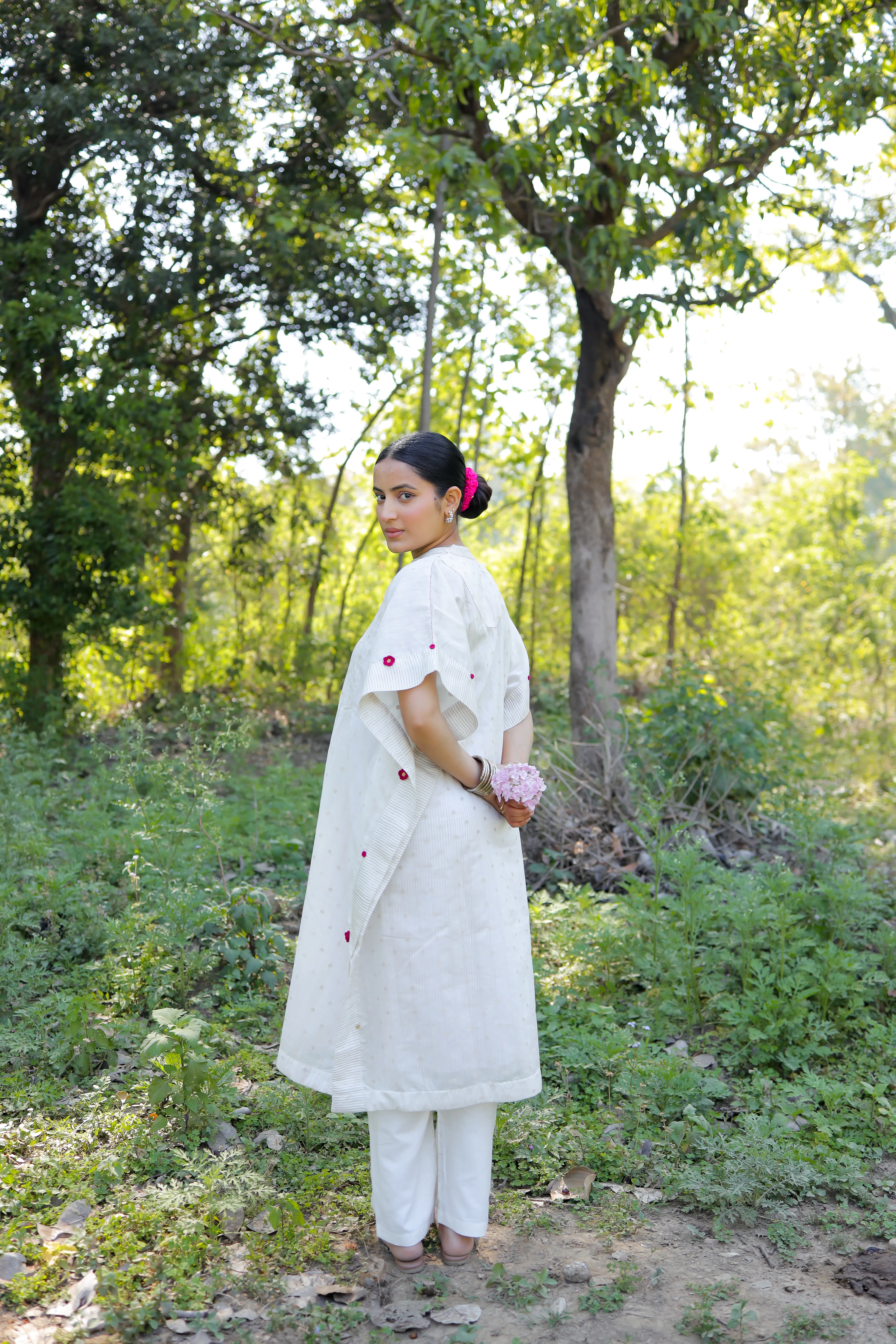 Ismat Pintuck Kaftan - Image 7